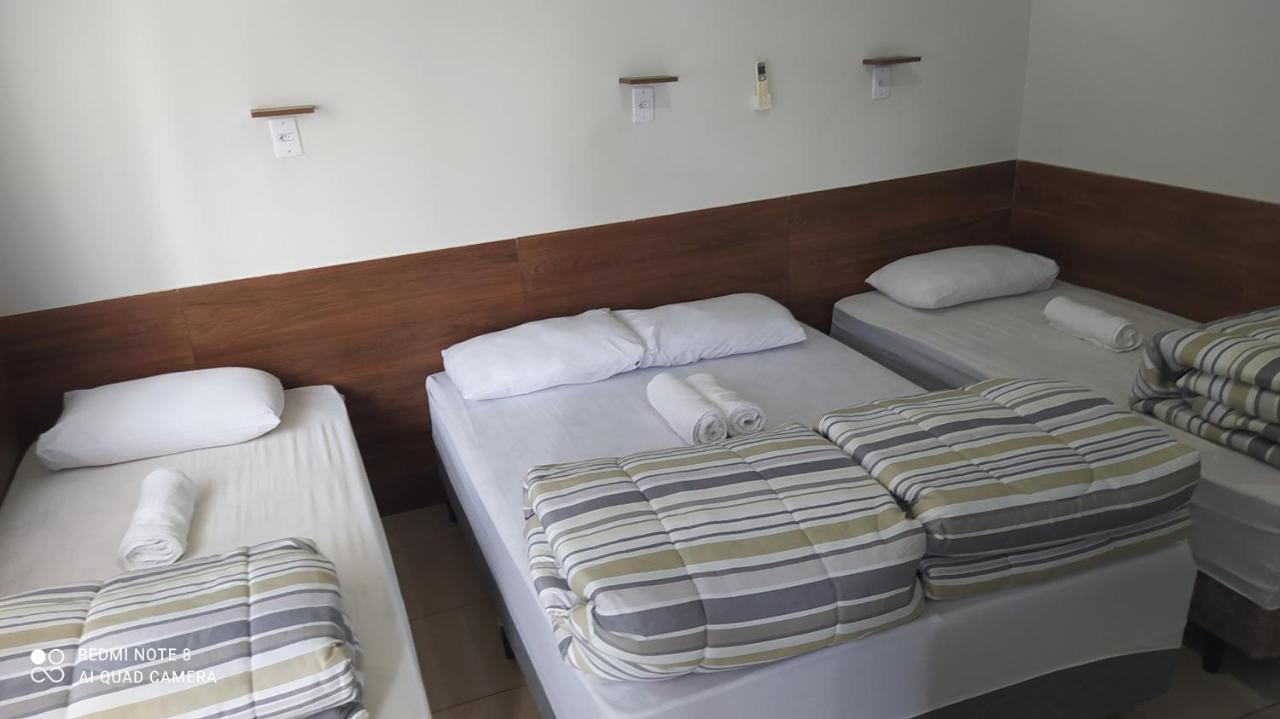 Pousada Quarto Familiar Com Ar,Frigobar,Wi Fi, Garagem Апаресіда Екстер'єр фото