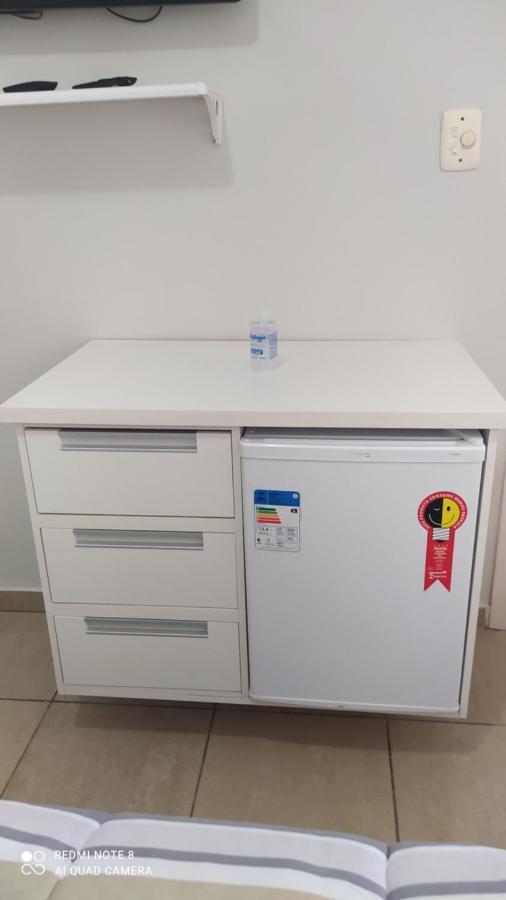 Pousada Quarto Familiar Com Ar,Frigobar,Wi Fi, Garagem Апаресіда Екстер'єр фото